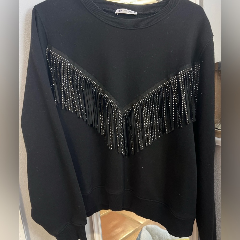 Zara Sweatshirt